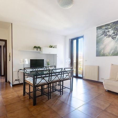 Mysa Properties - Casa Chicca, Flat With Lake View Terrace Perledo Buitenkant foto